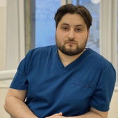 Амриев Руслан Майрбекович, стоматолог-ортопед