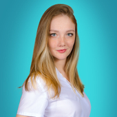 Винокурова Елена Владимировна, стоматолог-терапевт