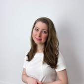 Макарова (Ионова) Анастасия Витальевна, врач-косметолог