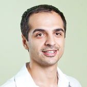 Ермаков Артем Владимирович, стоматолог-ортопед