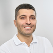 Григорян Арутюн Вачикович, стоматолог-терапевт