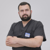 Шахназарян Ованнес Альбертович, стоматолог-хирург