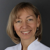 Златанова Анастасия Ивановна, стоматолог-терапевт