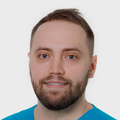 Таянов Станислав Викторович, стоматолог-терапевт