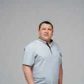 Дьяков Петр Петрович, стоматолог-хирург
