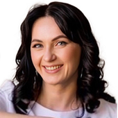 Котлярова (Потешная) Оксана Александровна, врач-косметолог