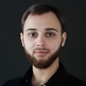 Новрадов Кириак Константинович, стоматолог-терапевт