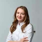Вовк Екатерина Евгеньевна, стоматолог-хирург