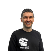 Черджиев Салам Астемирович, имплантолог