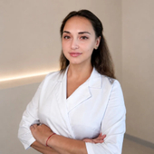 Колесникова Екатерина Евгеньевна, косметолог