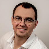 Мороз Сергей Сергеевич, стоматолог-терапевт