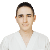 Кругов Владислав Андреевич, стоматолог-терапевт