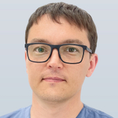 Деревцов Александр Андреевич, нейрохирург