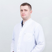 Маряхин Алексей Дмитриевич, нейрохирург