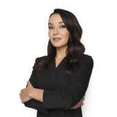 Савихина Валентина Арутюновна, врач-косметолог