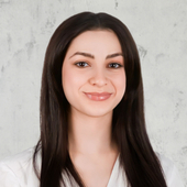 Мирумян Карина Артуровна, ортодонт