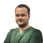 Кириллов Роман Павлович, стоматолог-хирург