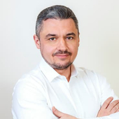 Оганезов Сергей Альбертович, психотерапевт