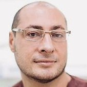 Антанесян Армен Рудольфович, стоматолог-терапевт