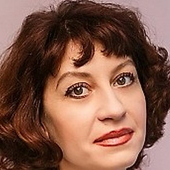 Дмитриева Анастасия Андреевна, стоматолог-терапевт