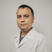 Тиллабаев Исроил Мухаметжанович, врач УЗД