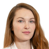 Пятакова (Бубнова) Оксана Александровна, врач-косметолог