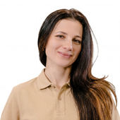 Алиева Рената Сулеймановна, стоматолог-хирург