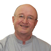 Пахомов Станислав Алексеевич, стоматолог-хирург