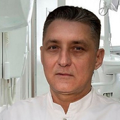 Рогаль-Левицкий Павел Николаевич, стоматолог-терапевт