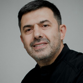 Нувахов Натан Романович, стоматолог-терапевт