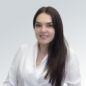Шуткова Анна Владимировна, стоматолог-терапевт