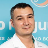 Тимербулатов Альберт Юнирович, пластический хирург