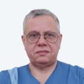 Стрельников Валерий Николаевич, стоматолог-хирург