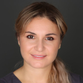 Манучарян Ангелина Алексановна, стоматолог-терапевт