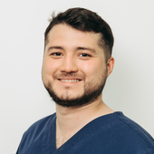 Сайдазимов Камол Акмалович, стоматолог-терапевт