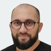 Велиханов Руслан Сабирович, стоматолог-хирург