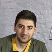 Зангиев Эдуард Анатольевич, хирург