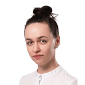 Толстая Анна Сергеевна, врач-косметолог