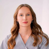 Старцева Кристина Андреевна, стоматолог-терапевт