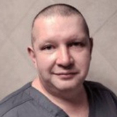 Кузнецов Вадим Леонидович, стоматолог-хирург