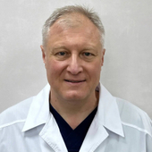 Новиков Артем Валерьевич, хирург