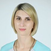 Иванова Ксения Сергеевна, стоматолог-терапевт