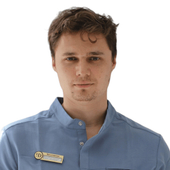 Гаврилуца Евгений Станиславович, стоматолог-хирург