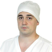 Оборин Руслан Алексеевич, стоматолог-хирург