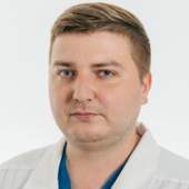 Кравченко Даниил Дмитриевич, офтальмолог-хирург