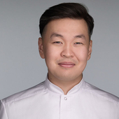 Балдоржиев Сунгар Дамбаевич, стоматолог-терапевт