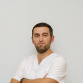 Кадыкоев Анзор Артурович, стоматолог-ортопед