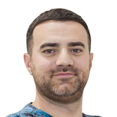 Галстян Геворг Араикович, стоматолог-ортопед