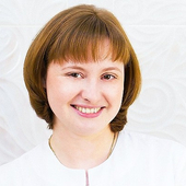 Павлова Елена Витальевна, стоматолог-терапевт