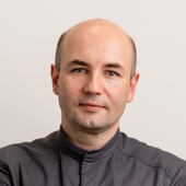 Ибрагимов Гаджи Бахмудович, стоматолог-хирург